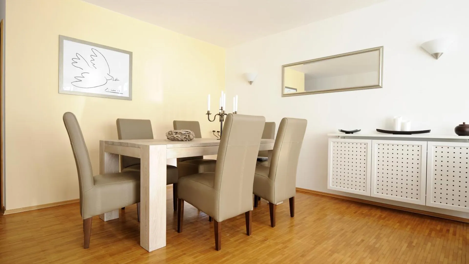 Parkside Apartment House Ντίσελντορφ Ξενοδοχείο με διαμερίσματα