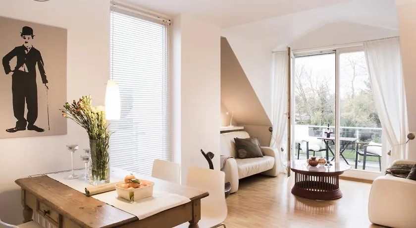 Parkside Apartment House Ντίσελντορφ 2*,
